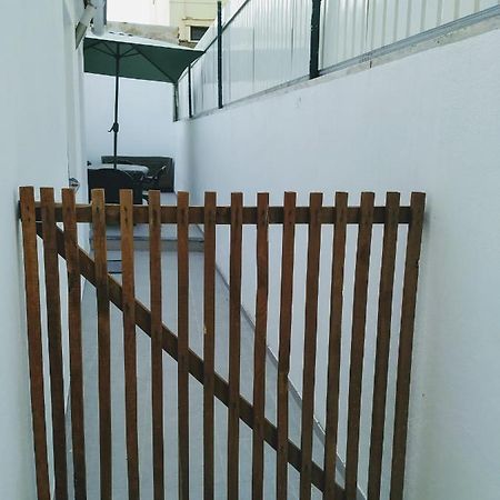 شقة Trafaria  في Corner House المظهر الخارجي الصورة